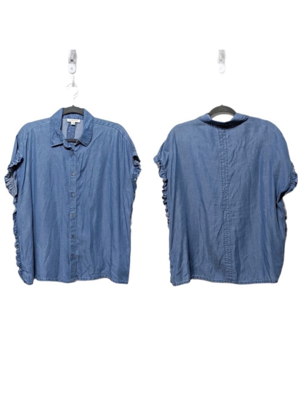 BEACHLUNCHLOUNGE Chambray Ruffle-Side Shirt M